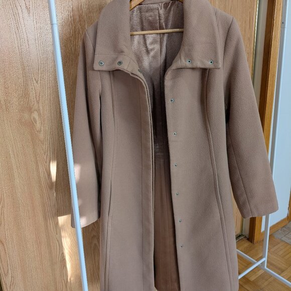 Long coat - Picture 1 of 3